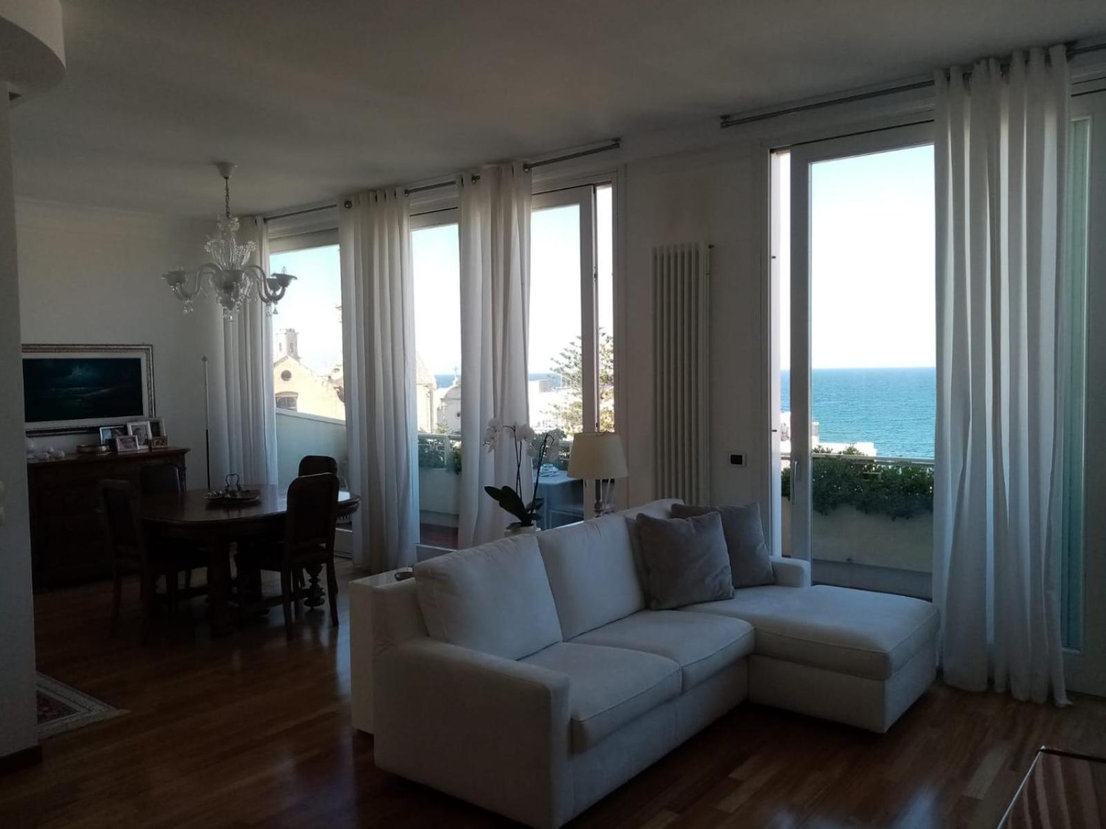 Un Passo Dal Mare - Luxury Home Monopoli Bagian luar foto