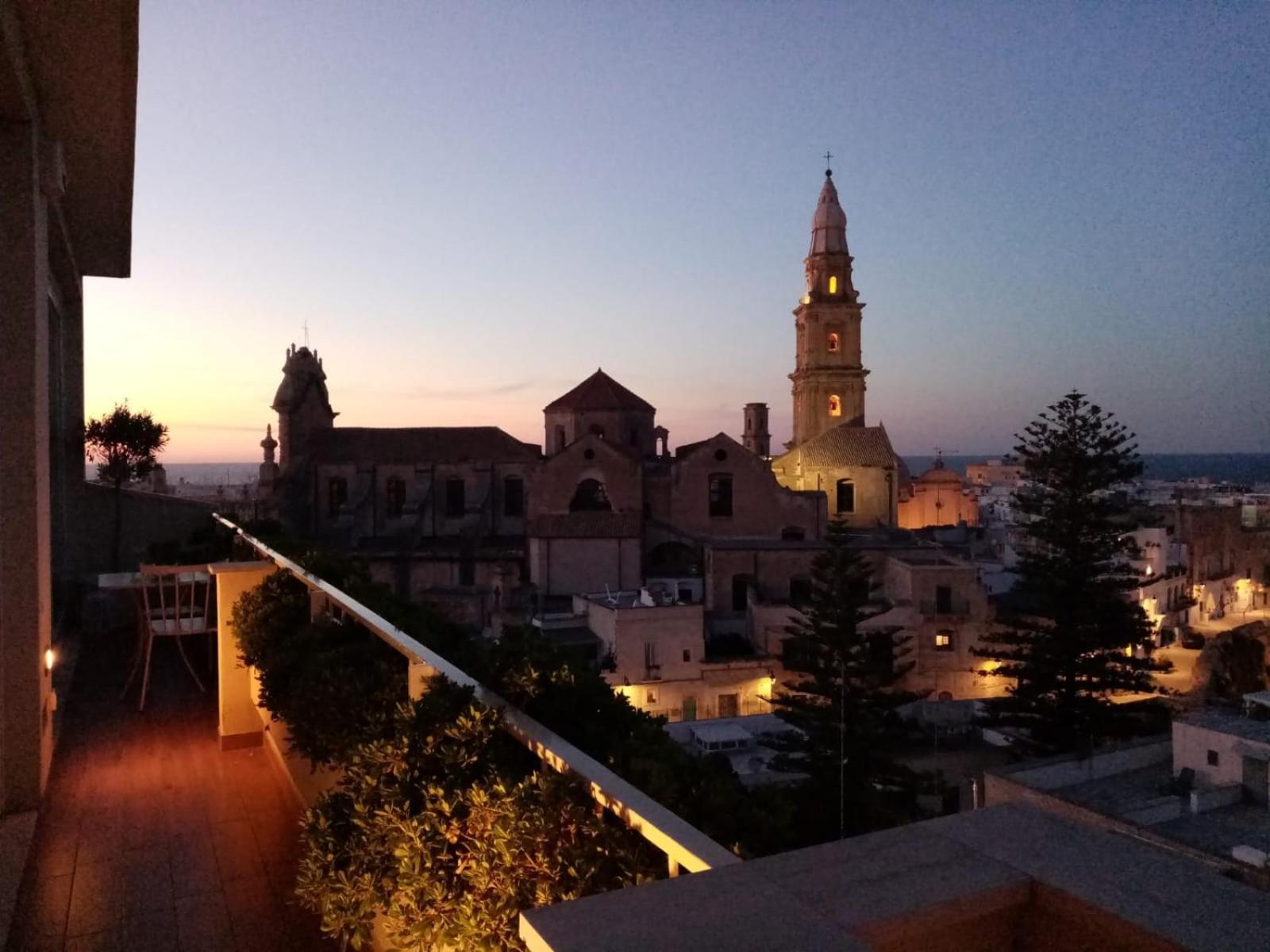 Un Passo Dal Mare - Luxury Home Monopoli Bagian luar foto